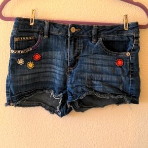 Roebuck & Co. Blue Jean Shorts Decorative Flowers, Colored Stitching Size 14
